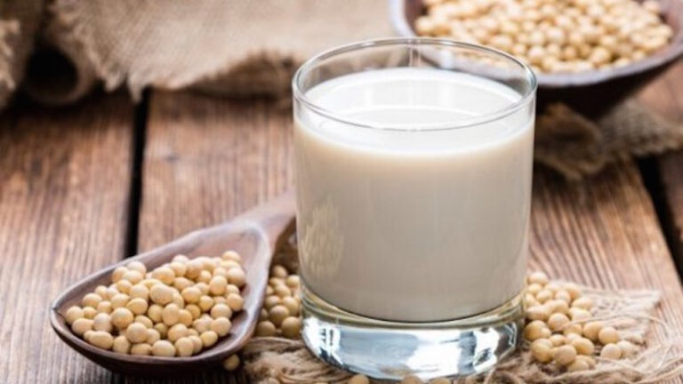 Chuyên đề sữa và bệnh ung thư – Phần 2: Sữa đậu nành có gây ung thư?